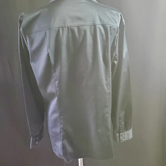 The Limited - Essential Shirt, X-Large, Black - Picture 2 of 3